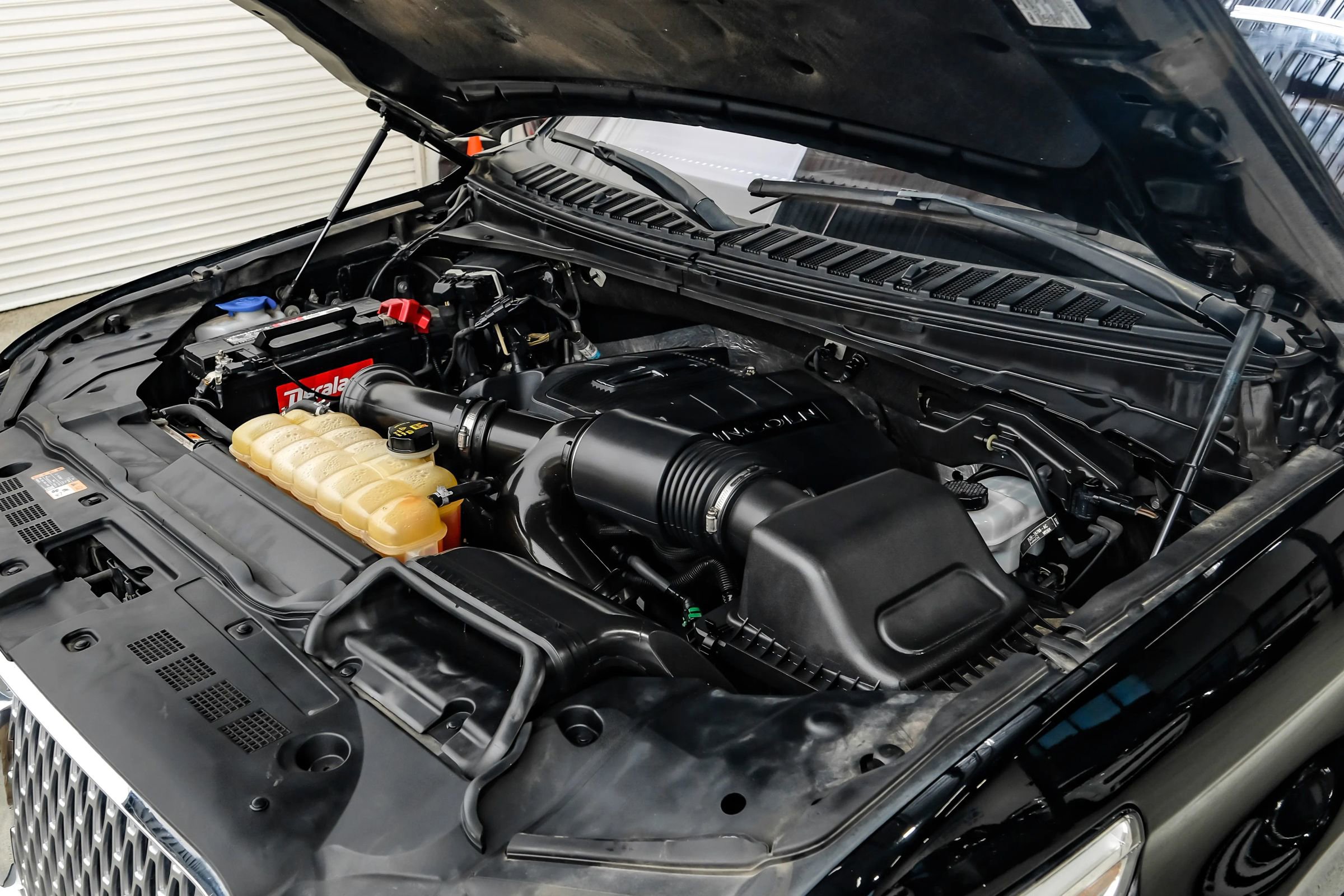 Used 2018 Lincoln Navigator Black Label w/ Cargo Package AWD/4WD image 72