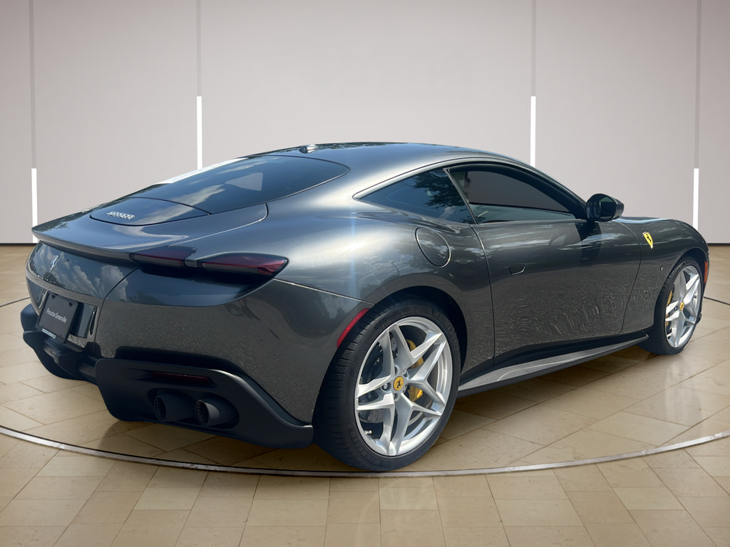 Used 2023 Ferrari Roma RWD image 7