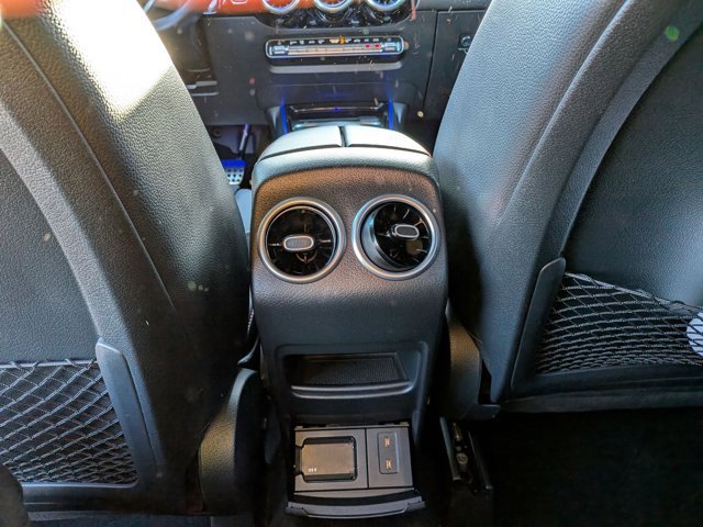 Certified 2022 Mercedes-Benz GLA 250 4MATIC image 16