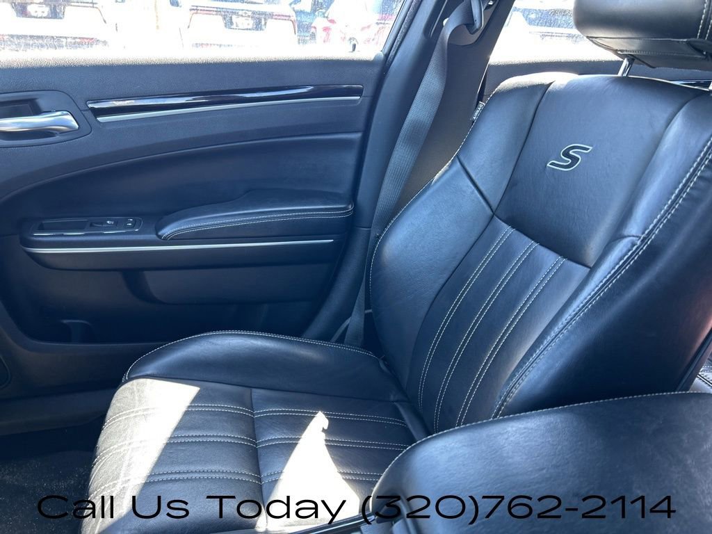 Used 2021 Chrysler 300 S image 27