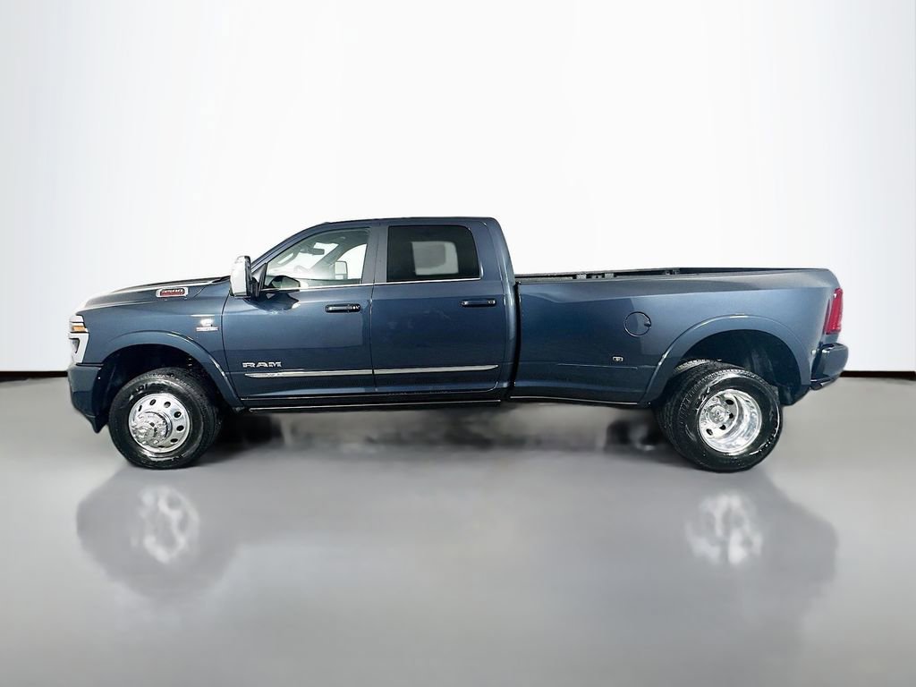New 2025 RAM 3500 Limited image 4