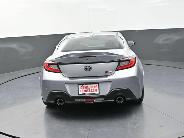 New 2025 Toyota GR86 Premium RWD image 6