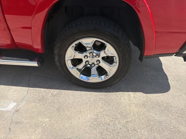 Used 2021 RAM 1500 Laramie AWD/4WD image 12