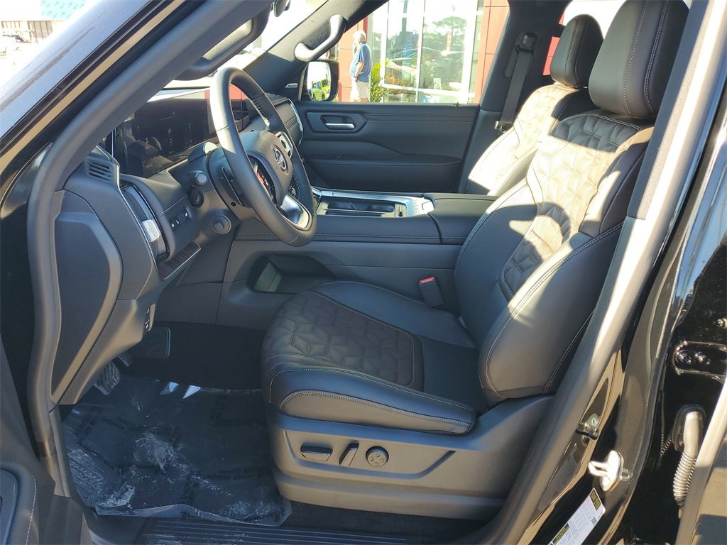 New 2026 Nissan Armada Platinum image 9