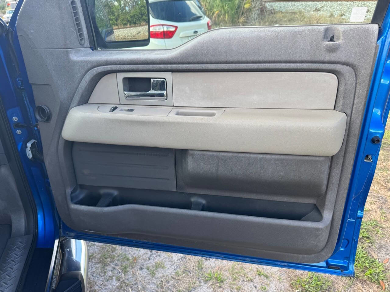 Used 2010 Ford F150 STX AWD/4WD image 18