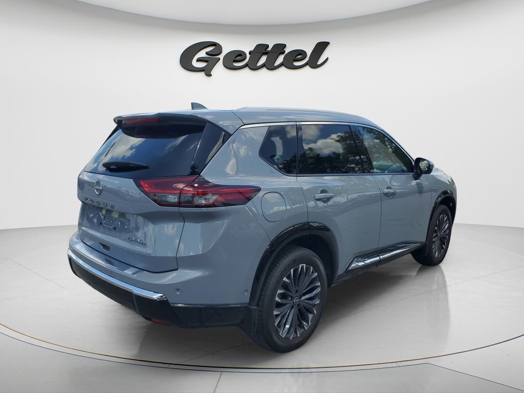 Used 2025 Nissan Rogue Platinum image 4