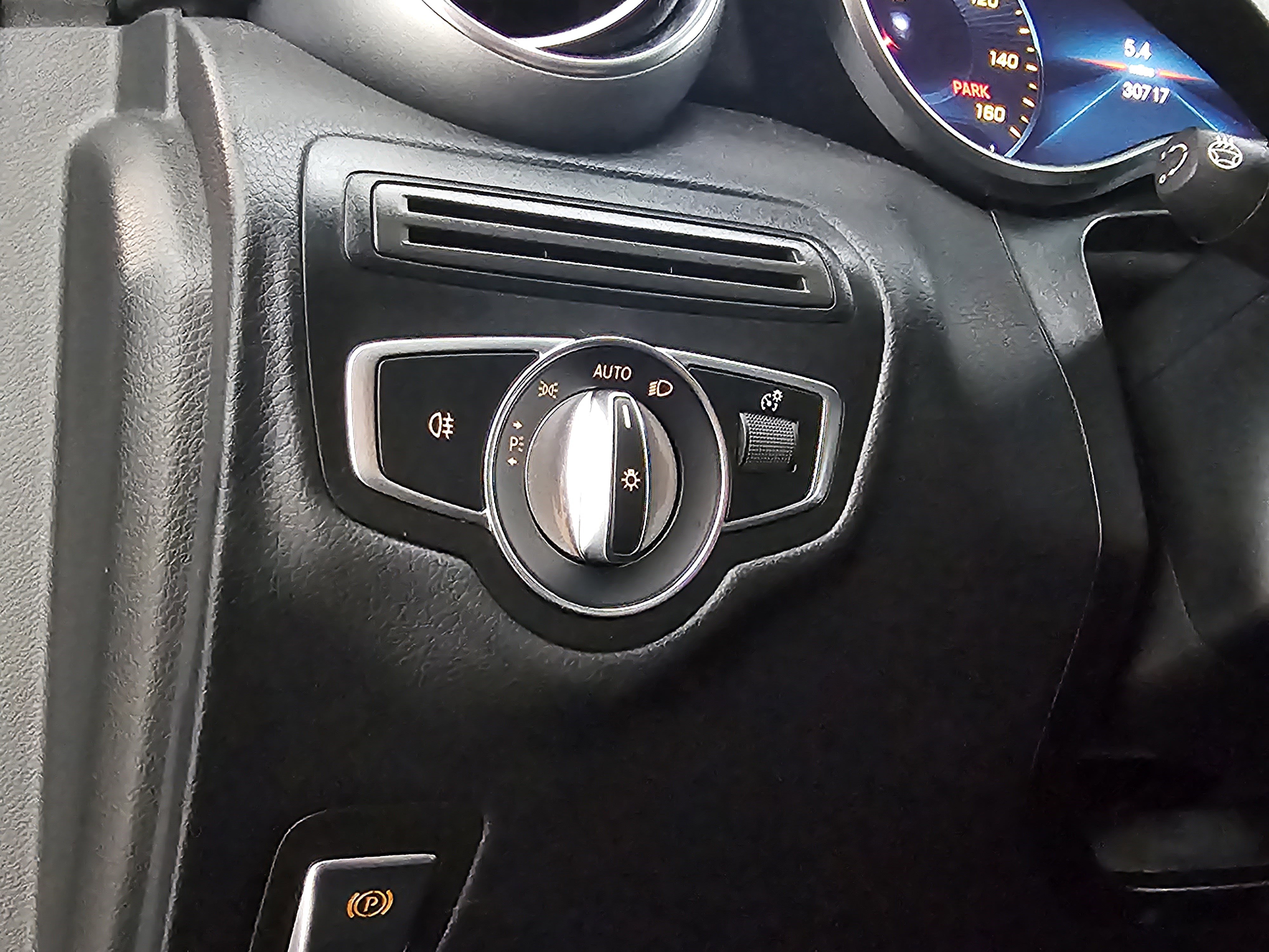 Certified 2022 Mercedes-Benz GLC 300 4MATIC image 8