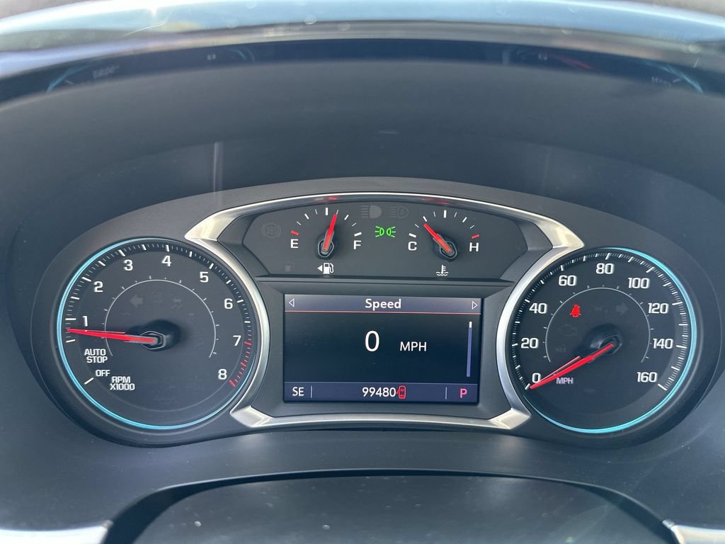Used 2021 Chevrolet Traverse LT FWD image 21