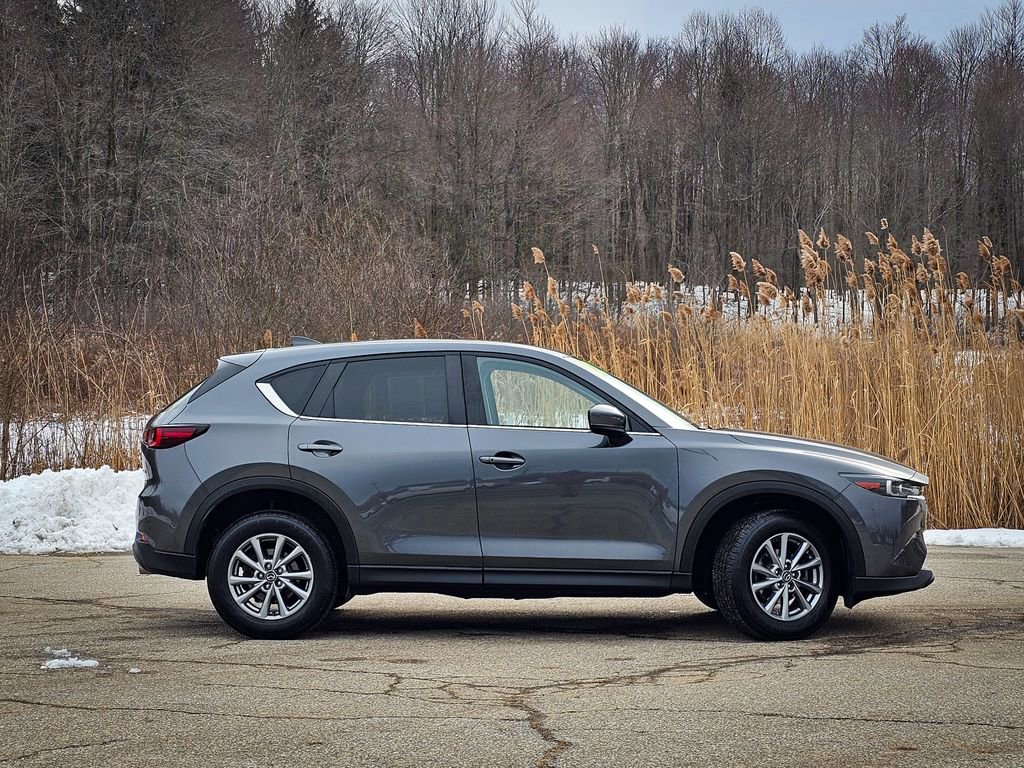 Used 2022 MAZDA CX-5 AWD 2.5 S w/ Preferred Package image 2