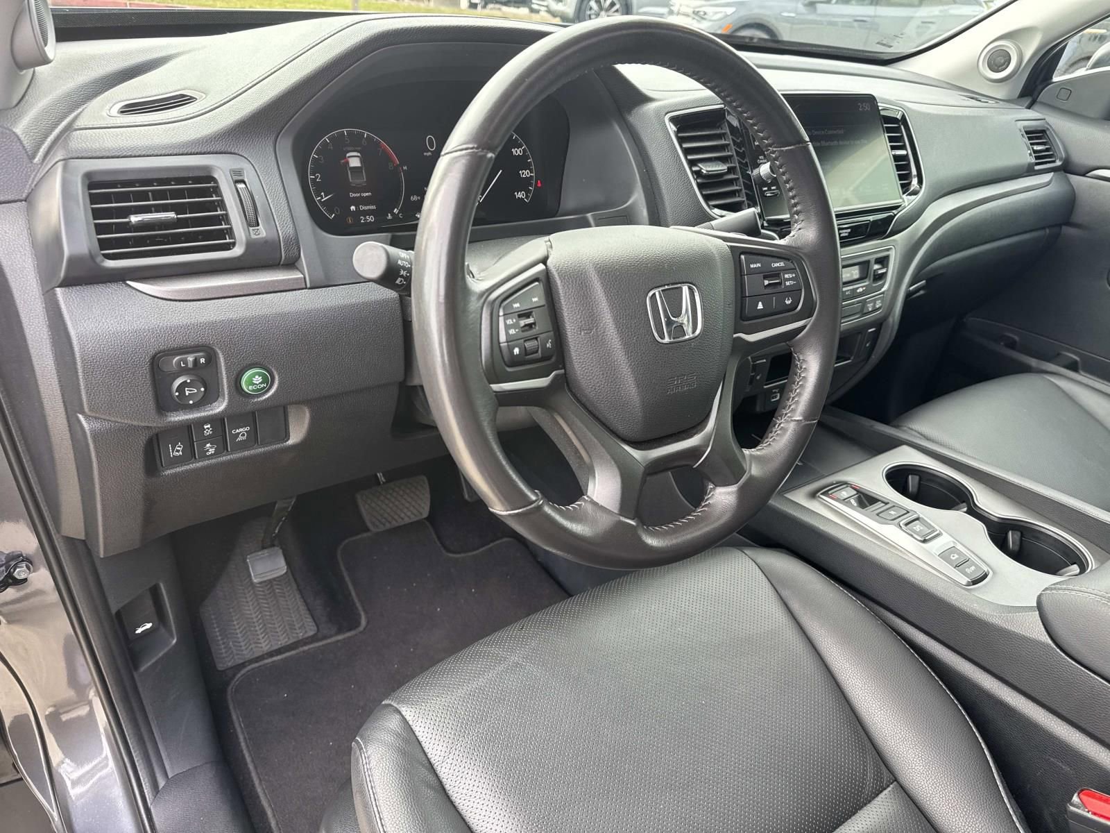 Used 2025 Honda Ridgeline RTL image 18