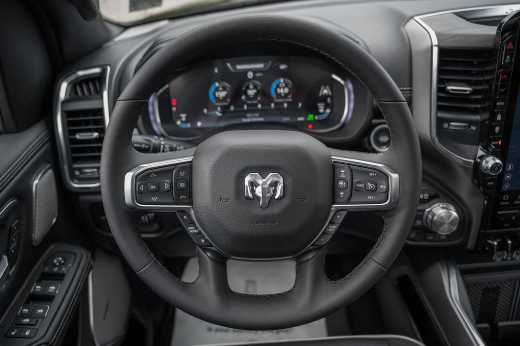 New 2026 RAM 1500 Laramie AWD/4WD image 35