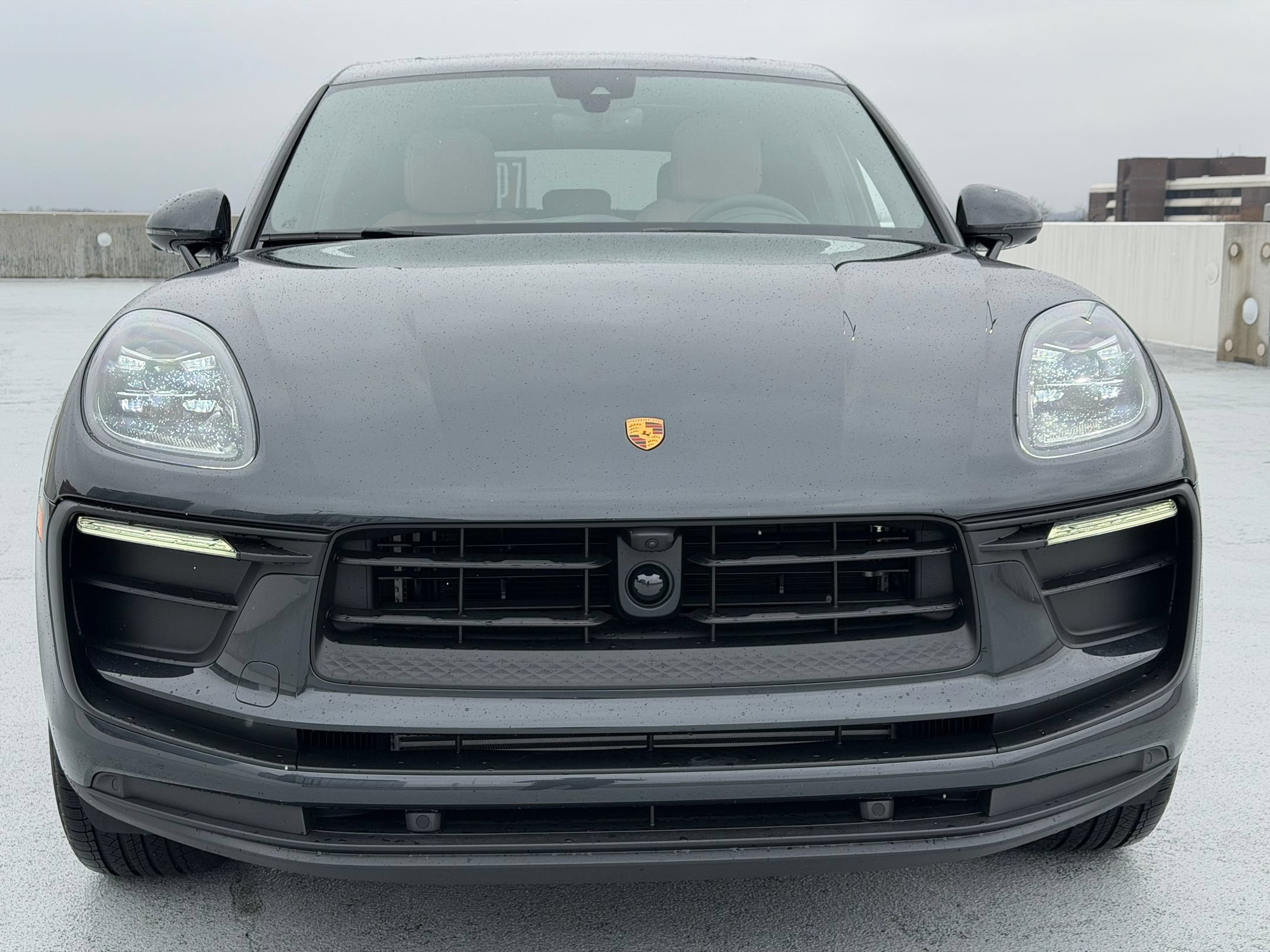 Certified 2026 Porsche Macan AWD/4WD image 10