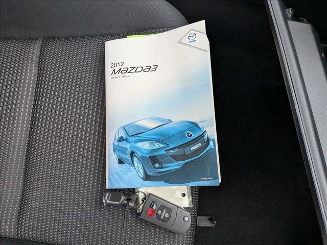 Used 2012 MAZDA MAZDA3 i Sport image 22