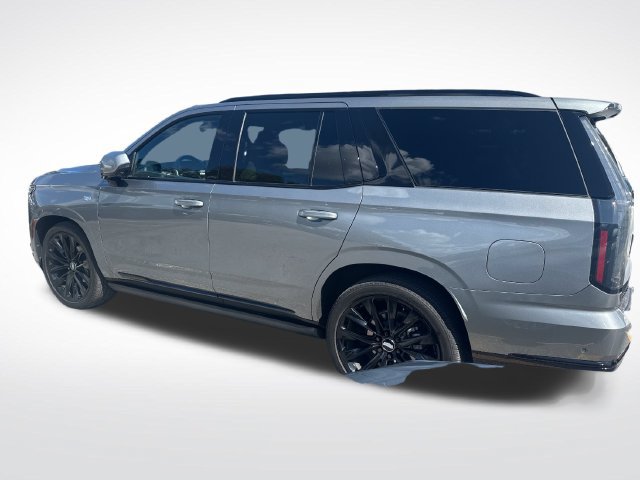 Certified 2026 Cadillac Escalade Platinum Sport w/ LPO, ONYX Package AWD/4WD image 3