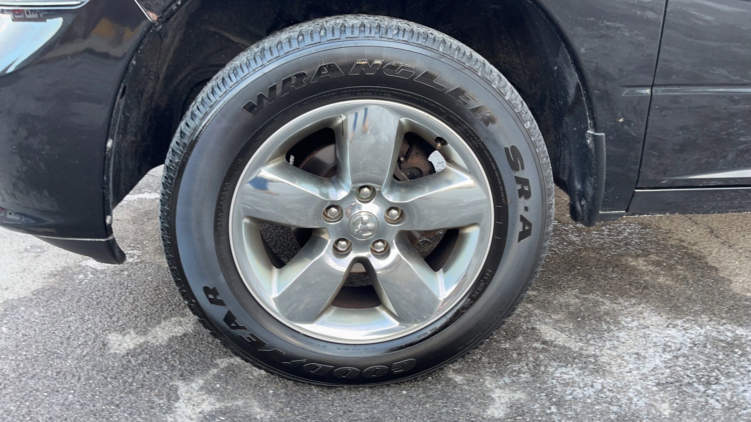 Used 2018 RAM 1500 Express w/ Express Value Package image 15