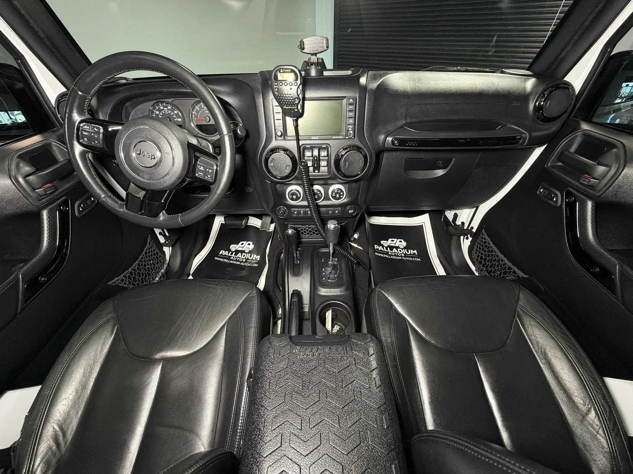 Used 2015 Jeep Wrangler Unlimited Sahara AWD/4WD image 26