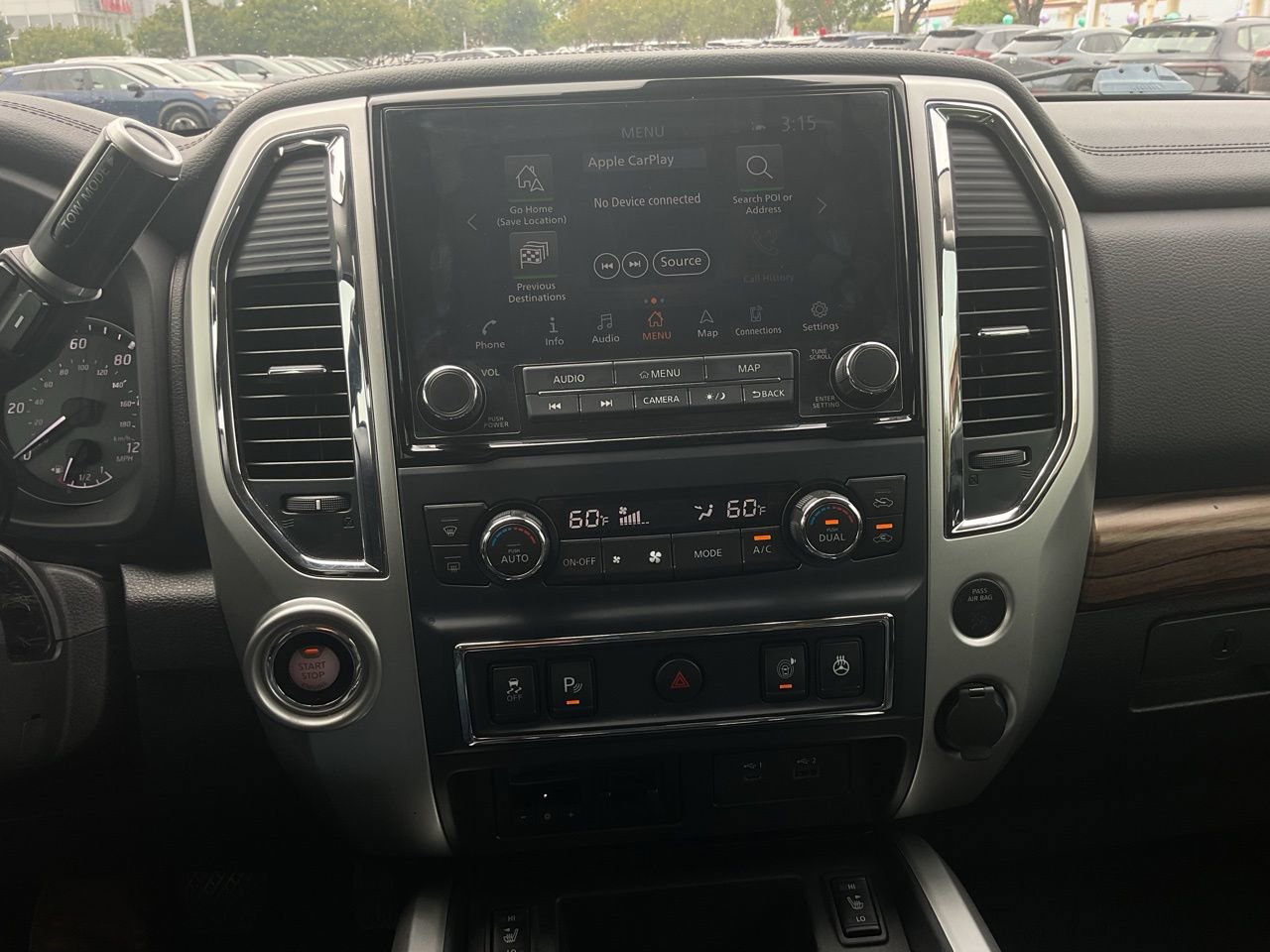 Used 2020 Nissan Titan SL w/ Moonroof Package RWD image 27