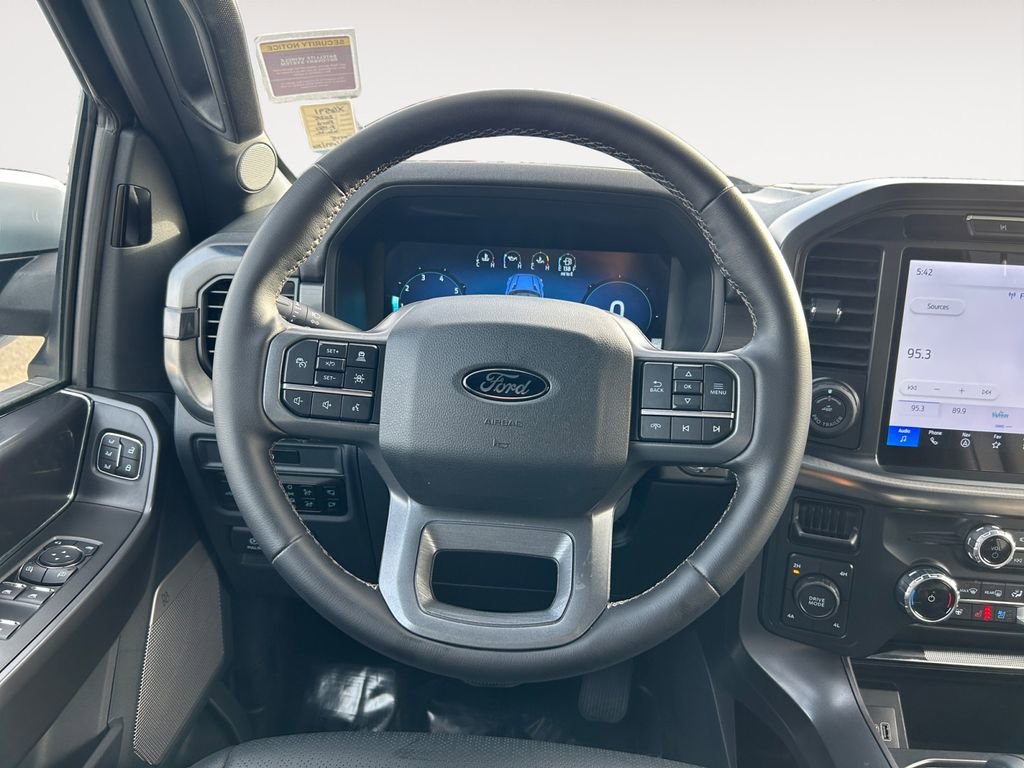Used 2025 Ford F150 Lariat w/ Bed Utility Package AWD/4WD image 15