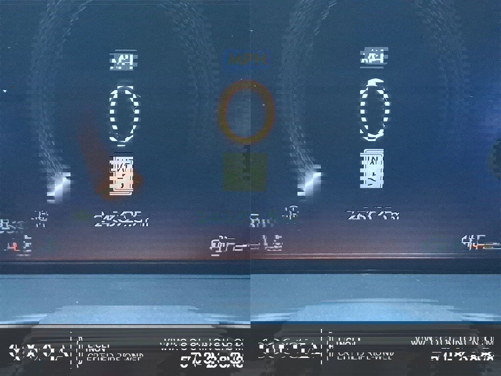 Certified 2025 Lincoln Aviator AWD image 20