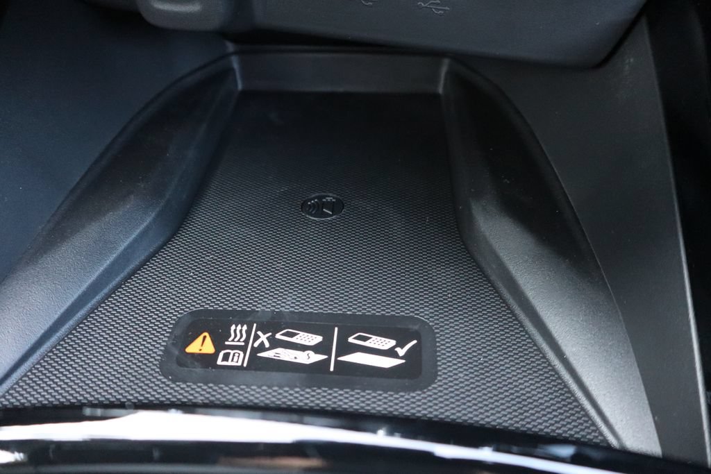 New 2026 Chevrolet Trax ACTIV w/ Sunroof Package FWD image 14