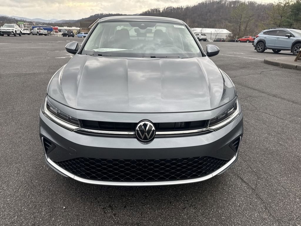 New 2026 Volkswagen Jetta SE FWD image 2