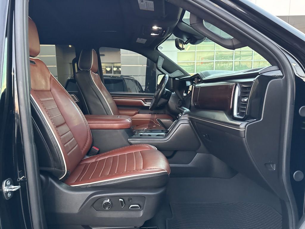 Used 2024 GMC Sierra 2500 Denali Ultimate w/ Max Trailering Package image 21