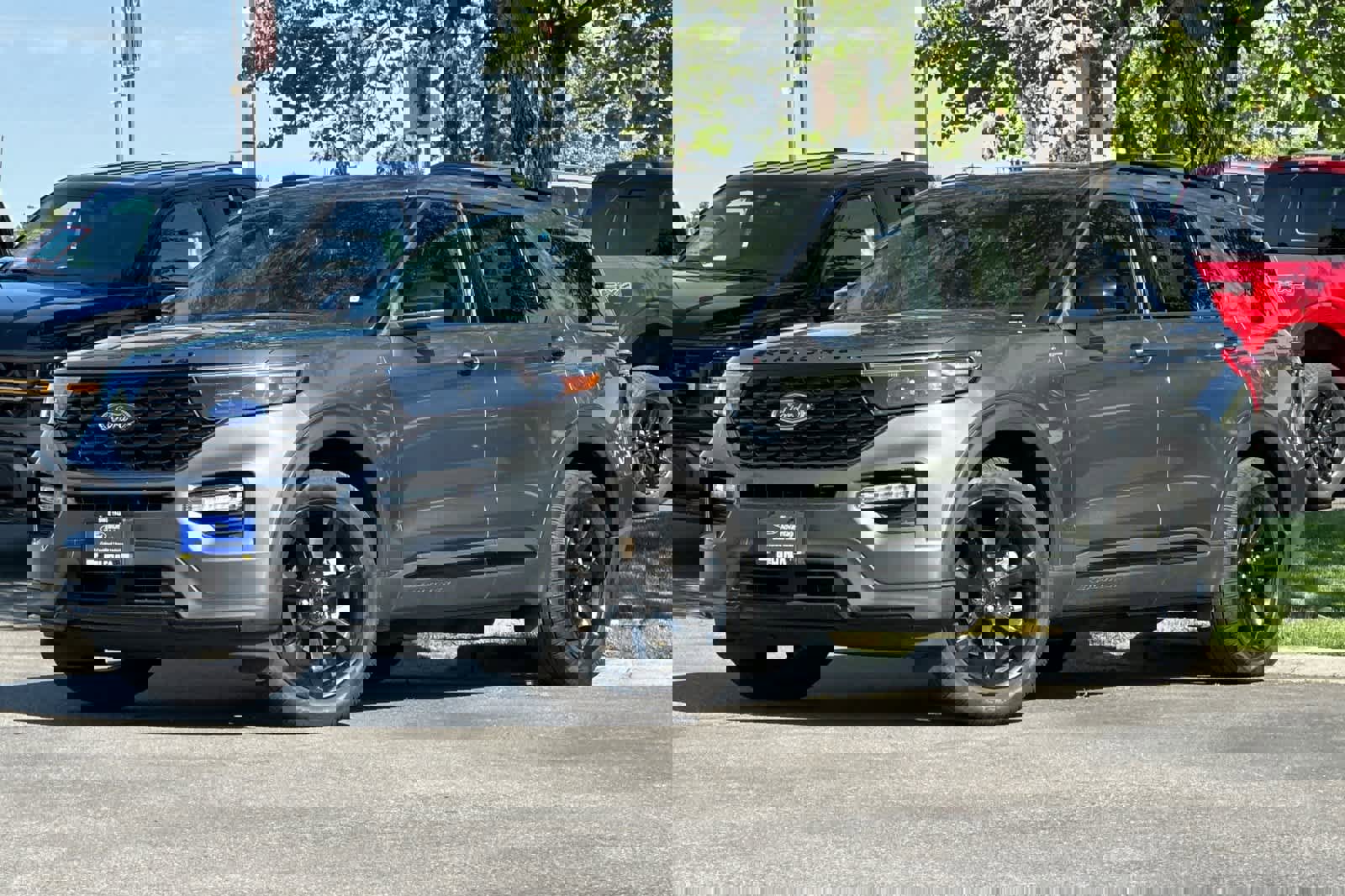 Used 2024 Ford Explorer ST-Line w/ Class IV Trailer Tow Package