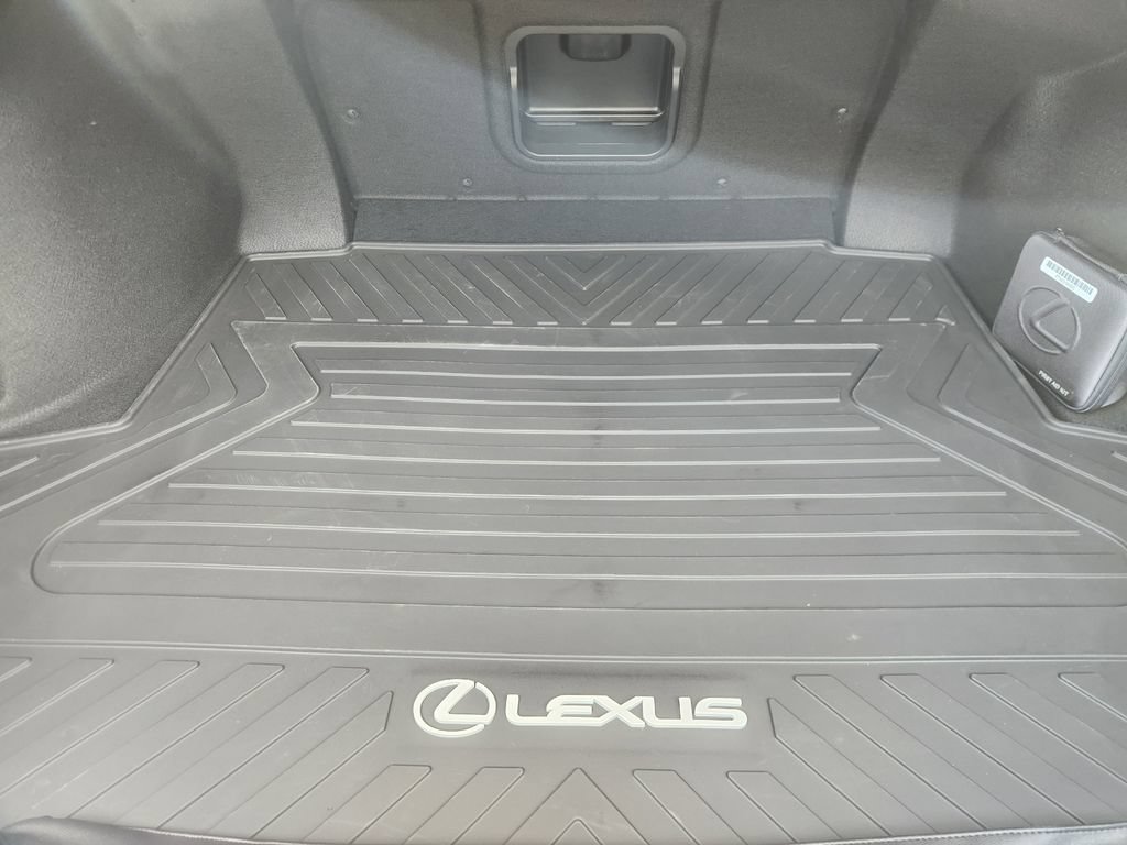 Certified 2023 Lexus ES 300h Ultra Luxury w/ Accessory Package (Z2) FWD image 33