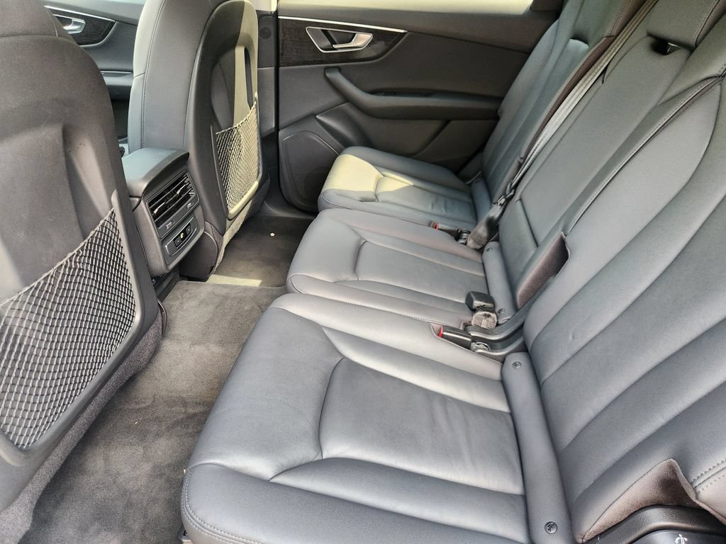 Certified 2022 Audi Q7 3.0T Premium AWD/4WD image 35