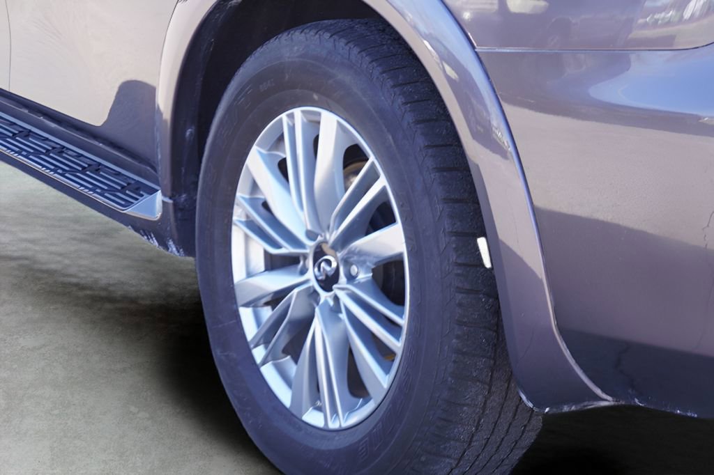 Used 2024 INFINITI QX80 Luxe image 8