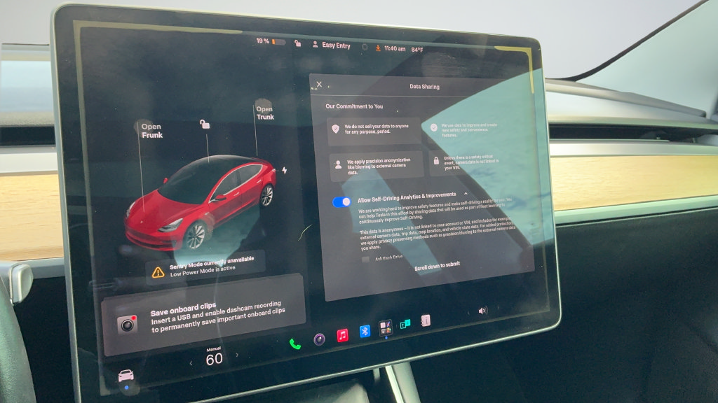 Used 2018 Tesla Model 3 Long Range AWD/4WD image 11