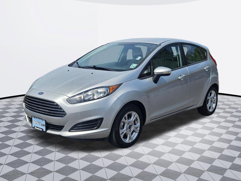 Used 2016 Ford Fiesta SE FWD image 2