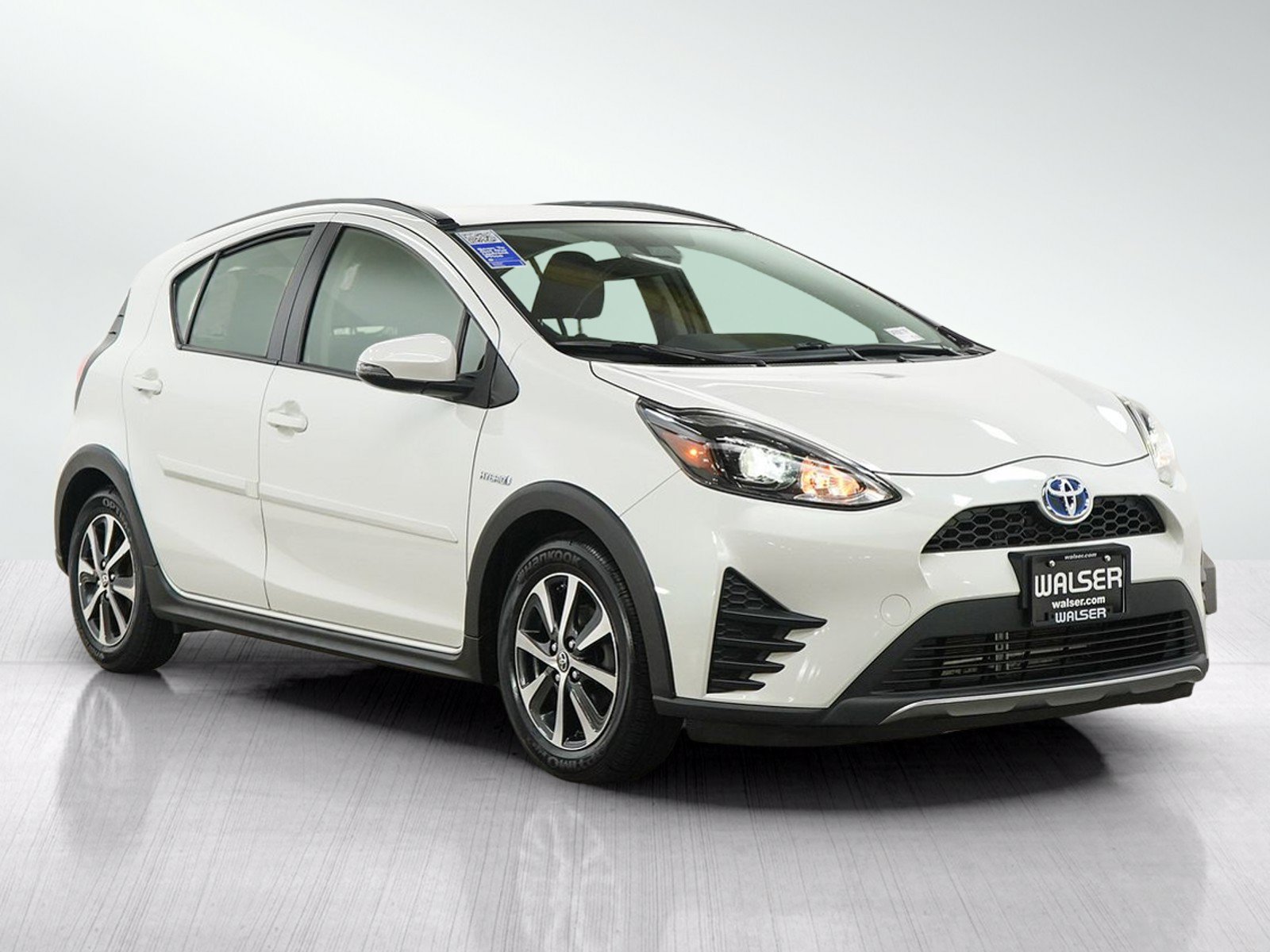 Used 2018 Toyota Prius C Two w/ Carpet Mat Package FWD image 7