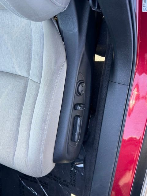 Used 2025 Honda Accord SE image 19