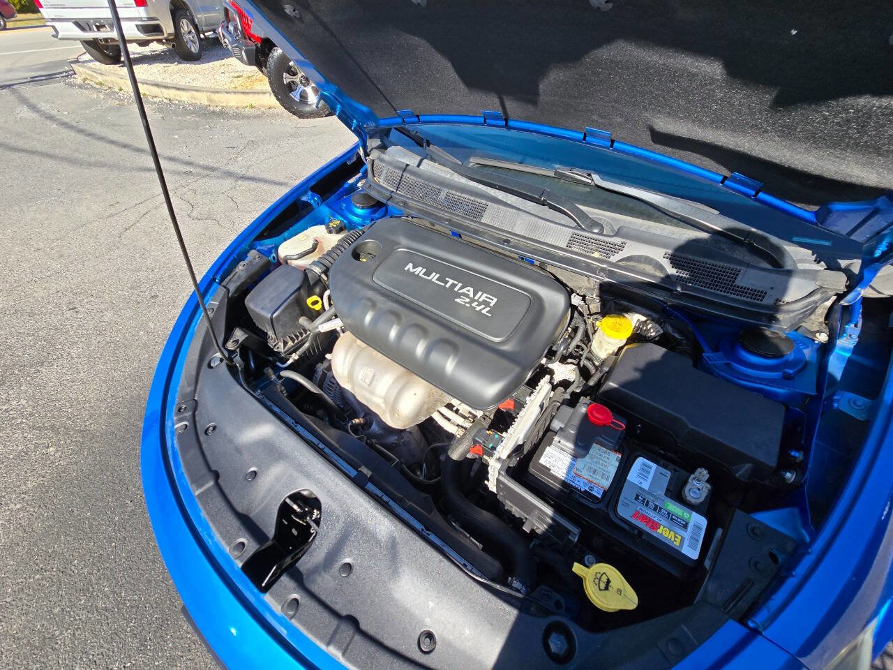 Used 2016 Dodge Dart SXT image 34