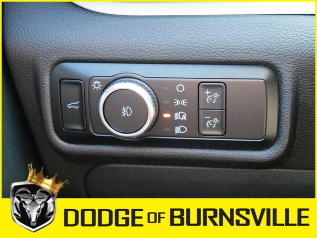 Used 2024 Ford Explorer XLT w/ Equipment Group 202A AWD/4WD image 25