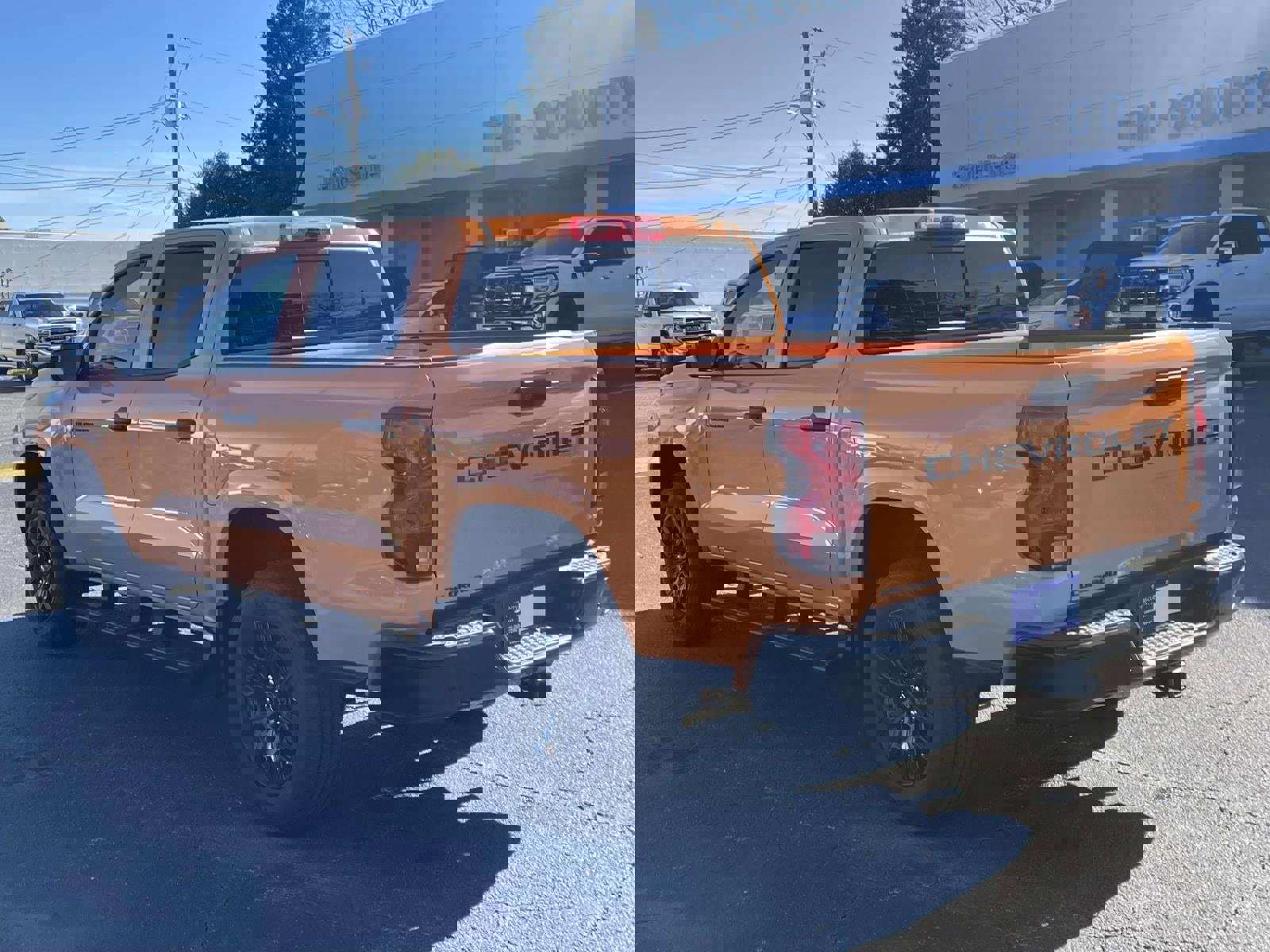 Used 2026 Chevrolet Colorado W/T w/ WT Custom Package image 5