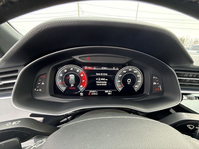 Used 2021 Audi Q8 Premium Plus image 10