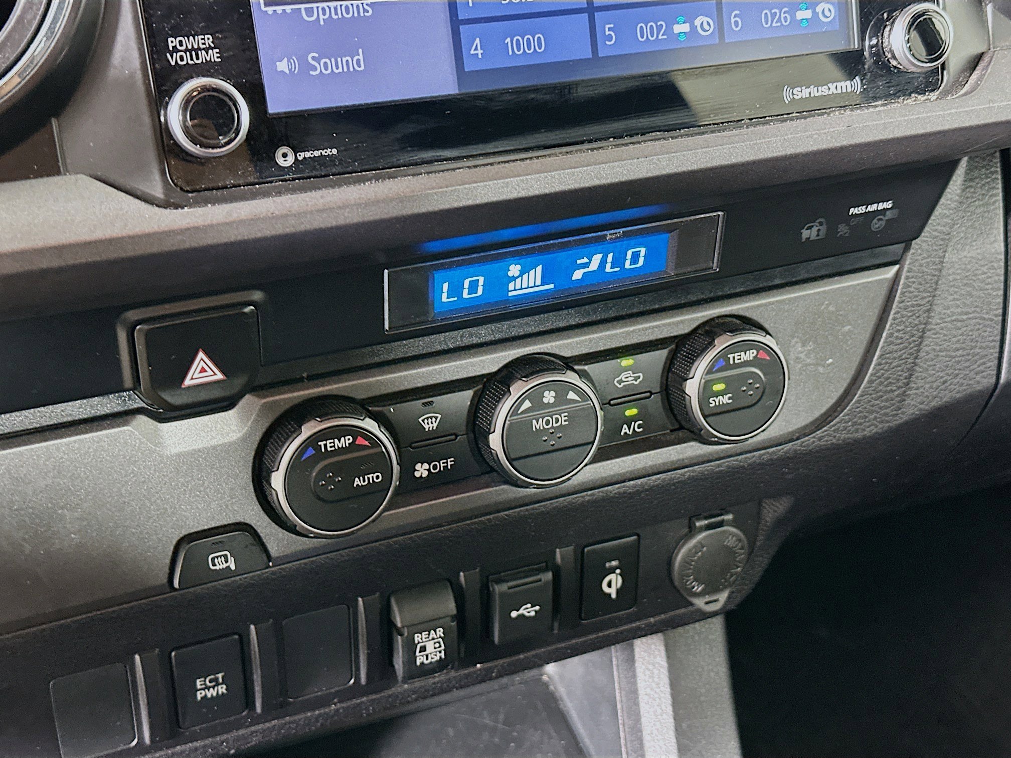 Used 2023 Toyota Tacoma TRD Off-Road image 22