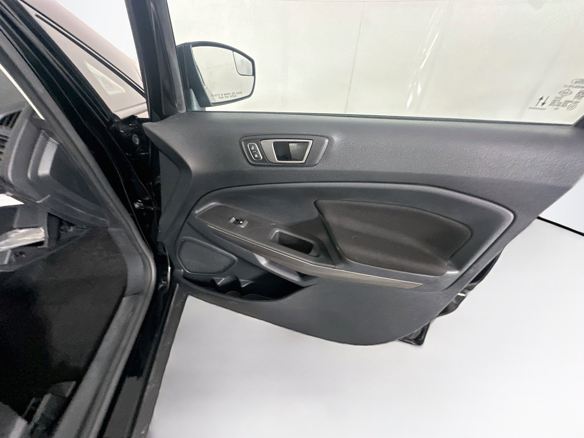 Used 2021 Ford EcoSport SE FWD image 31