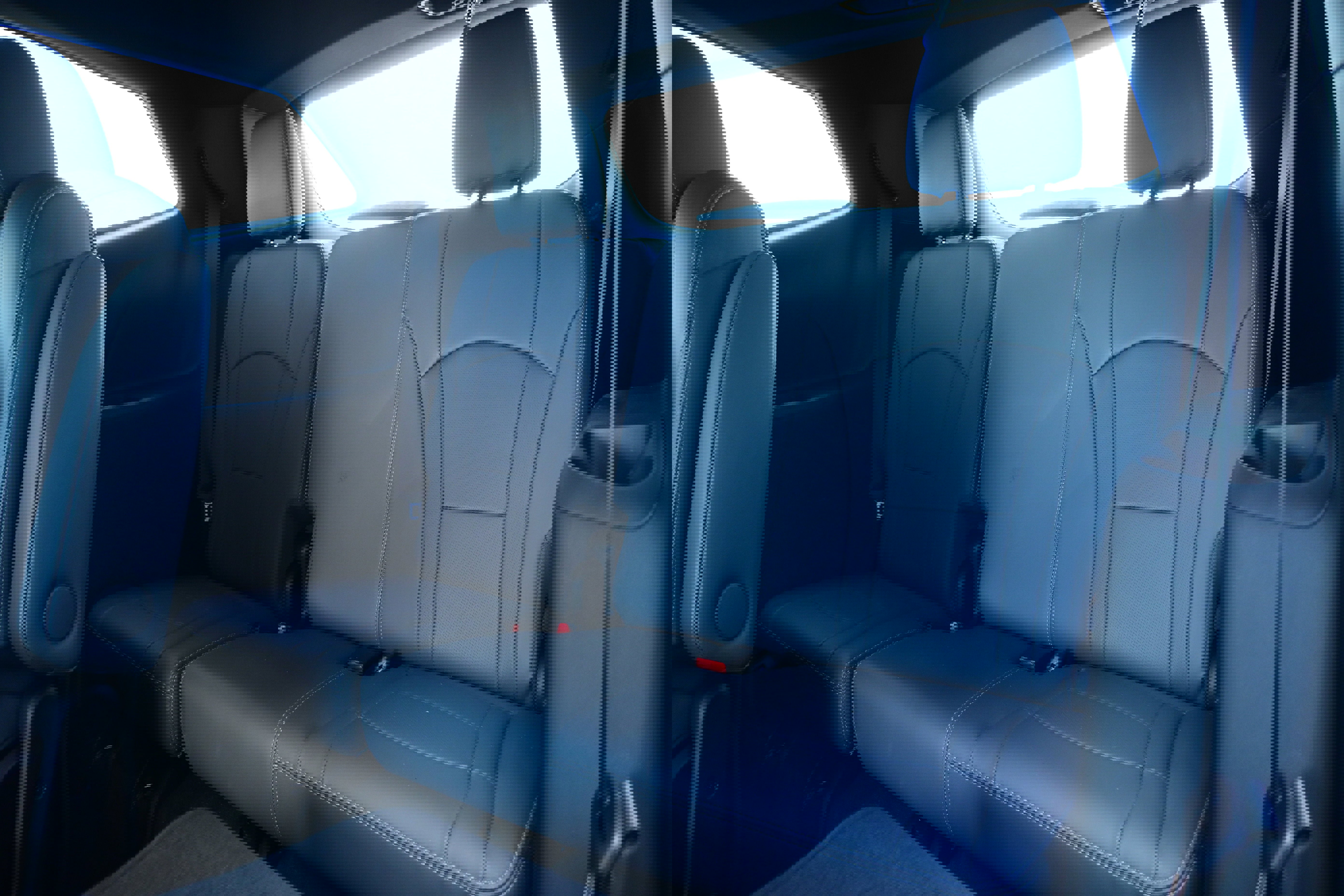 Used 2023 Buick Enclave Essence w/ Experience Buick Package image 15