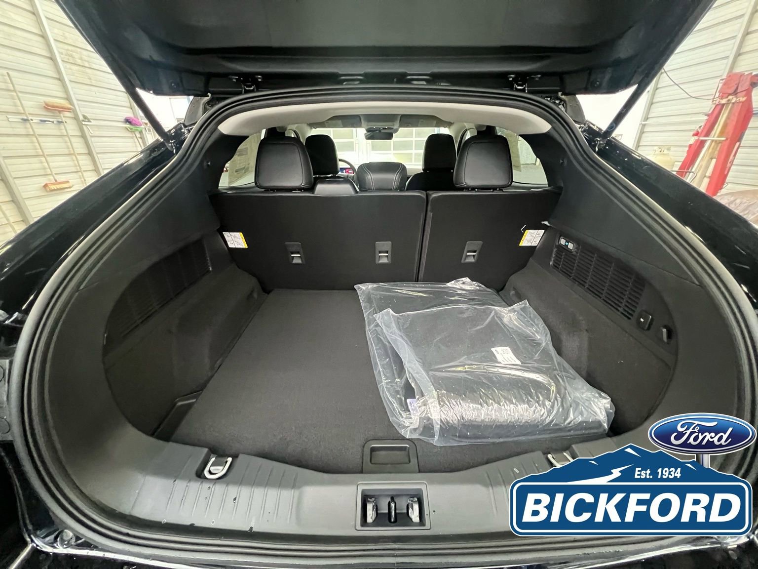 New 2026 Ford Mustang Mach-E Select image 7