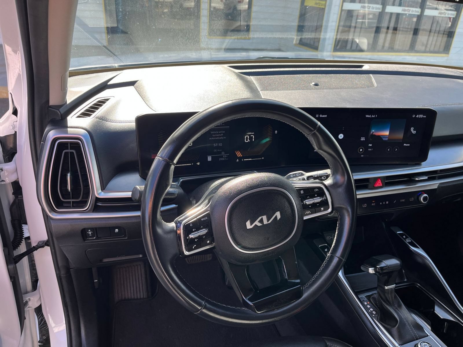 Used 2024 Kia Sorento S FWD image 34