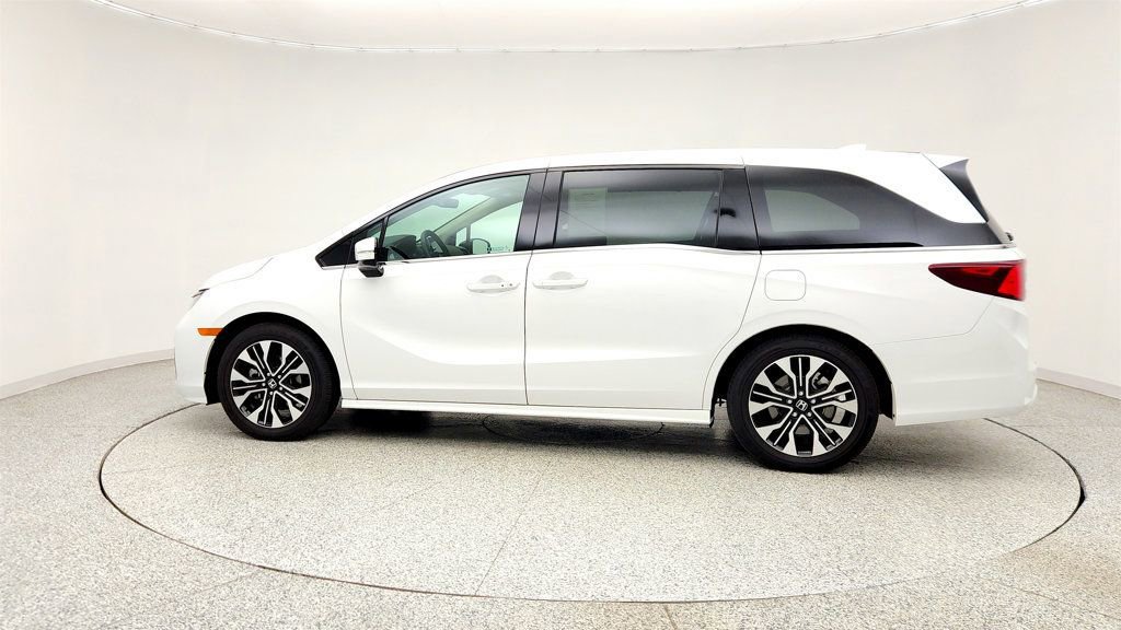 Used 2026 Honda Odyssey Elite image 8