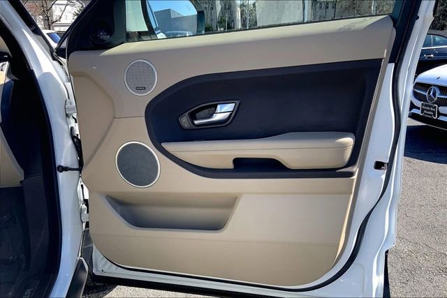 Used 2013 Land Rover Range Rover Evoque Pure Premium image 19