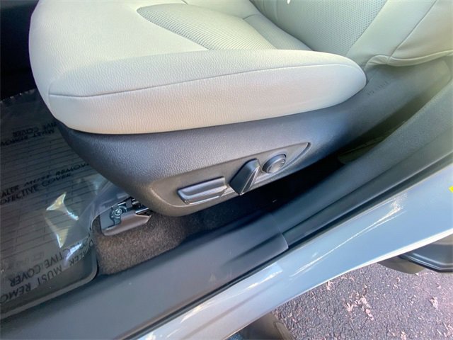 New 2026 Toyota Grand Highlander XLE image 12