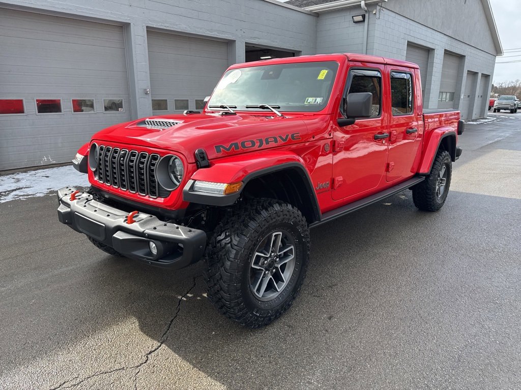 Used 2025 Jeep Gladiator Mojave image 7
