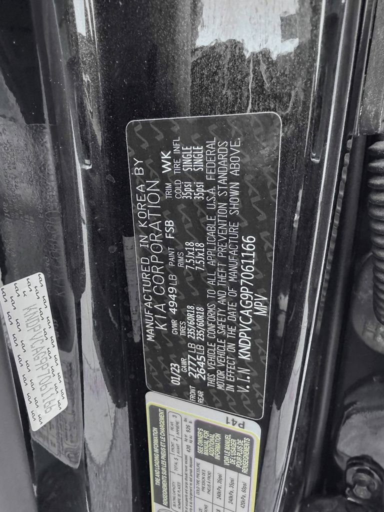 Used 2023 Kia Sportage EX image 28