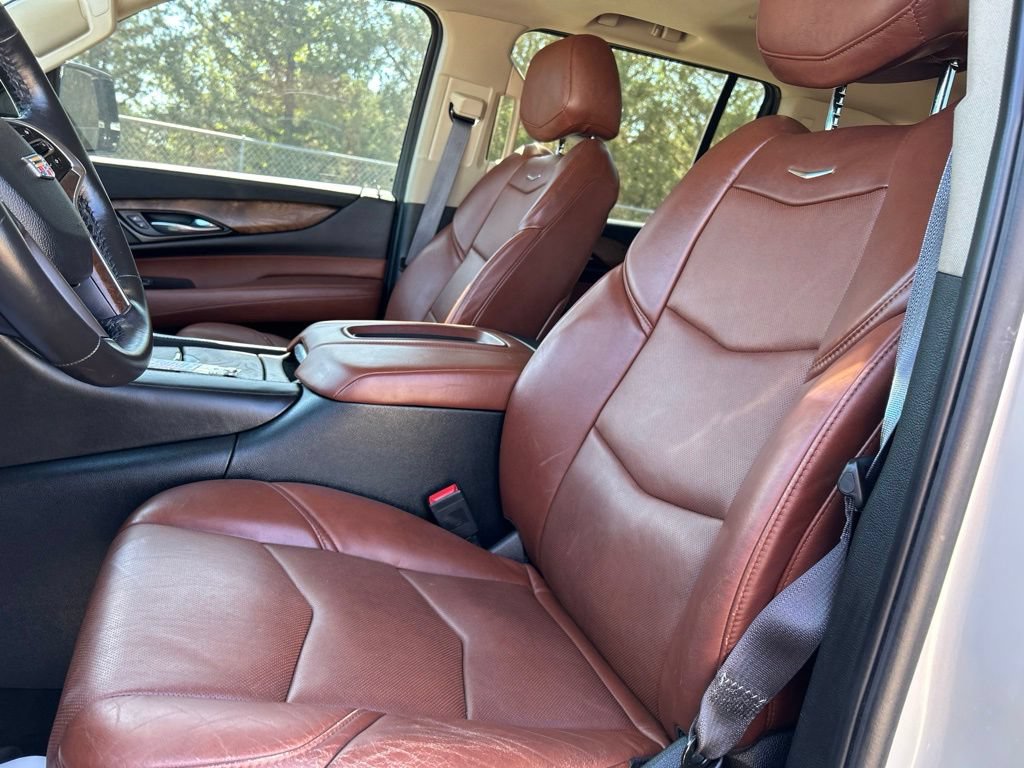 Used 2015 Cadillac Escalade ESV Premium AWD/4WD image 13