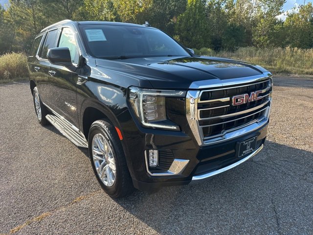 Used 2024 GMC Yukon SLT image 2
